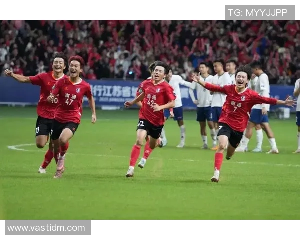 足球明星归国潮涌动他们的故乡在期待什么