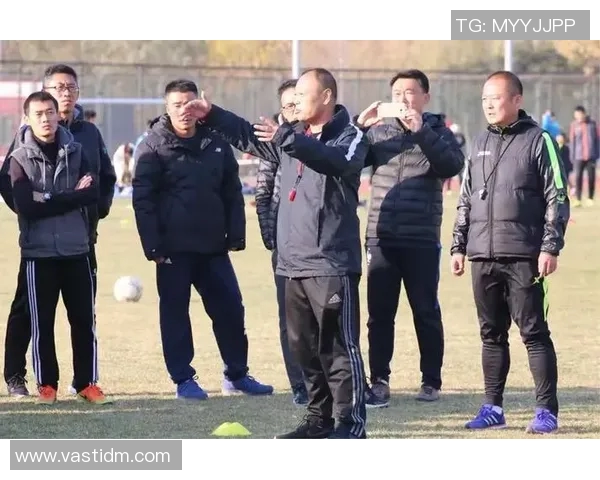 新疆足球明星教练的身份揭秘及其对足球发展的影响分析