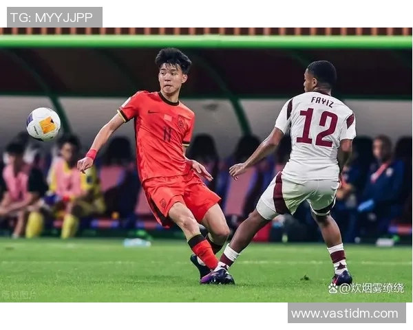 中国新生代足球明星崛起展现青春力量与未来希望的无限可能 中国新生代足球明星崛起展现青春力量与未来希望的无限可能